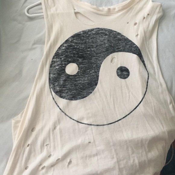 Yin yang tank