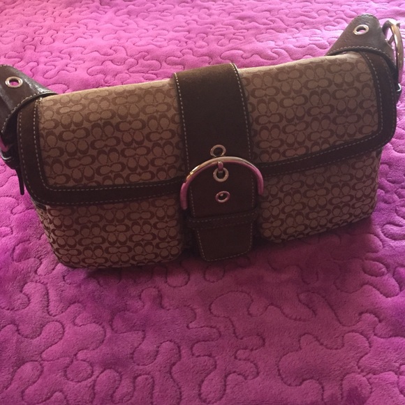 COACH PURSE - Picture 2 of 4