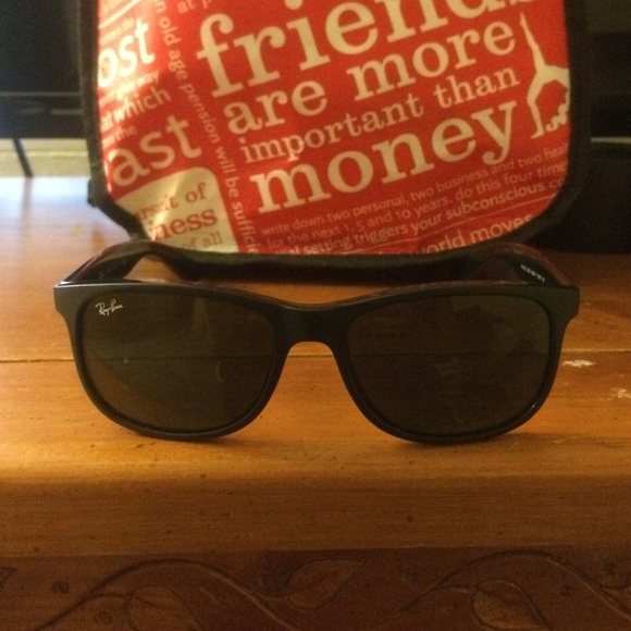 Matte black raybans
