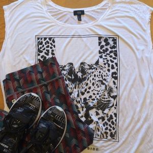 MNG Black & White T-shirt