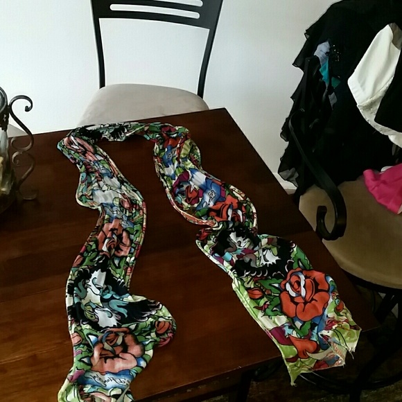 Scarf