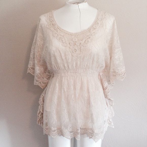 Forever 21 Tops - Lace Boho Top