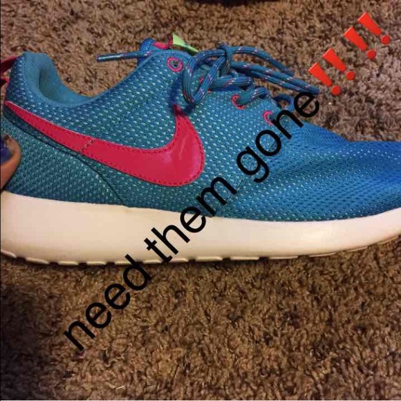 Nike Roshe runs