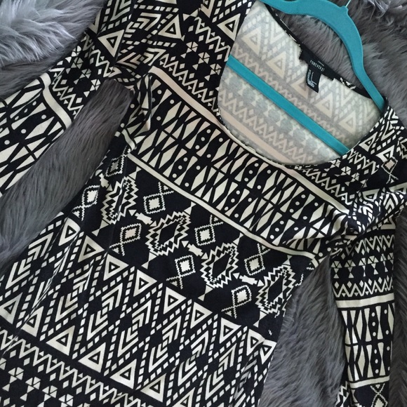 Forever 21 Aztec dress Black and Tan - Picture 1 of 3