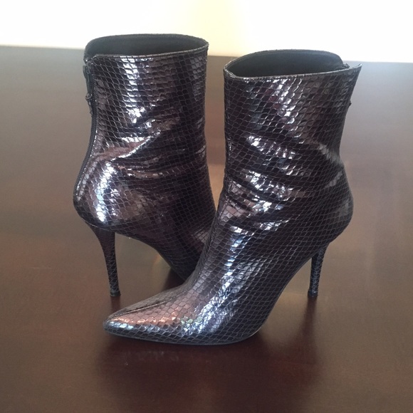 Stuart Weitzman metallic snake skin boots