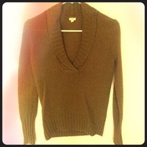 🚫SOLD🚫J Crew Olive Green Sweater