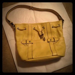 Pale yellow handbag💛