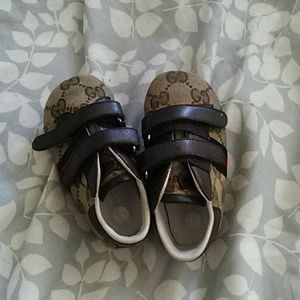 Baby gucci shoes