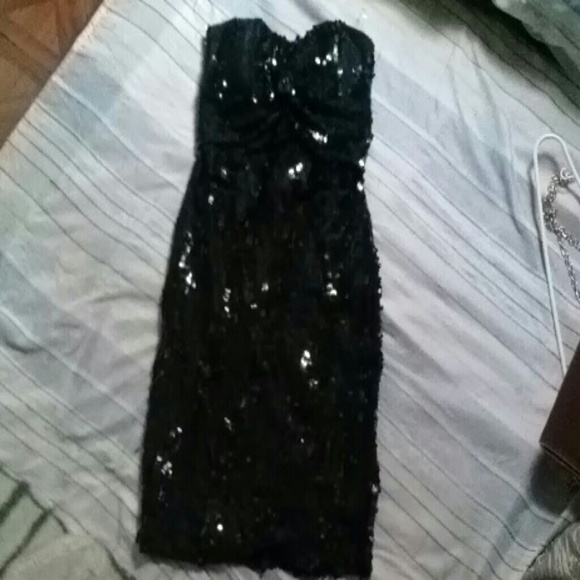 Black glittery short dress