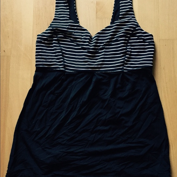 LuLu Lemon exercise top