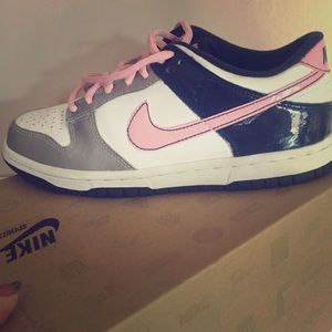 Nike low dunks