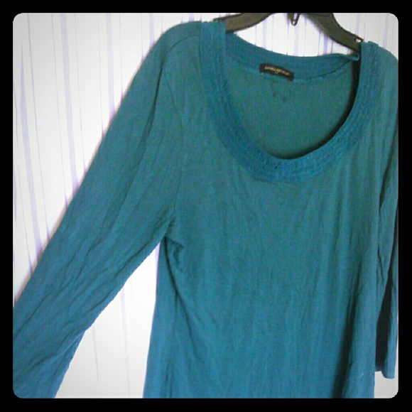 Banana Republic Shirt - Picture 1 of 4