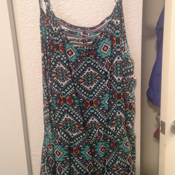 Romper - Picture 2 of 3