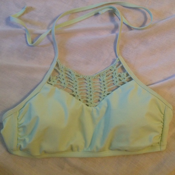 acaica lookalike. make offers!