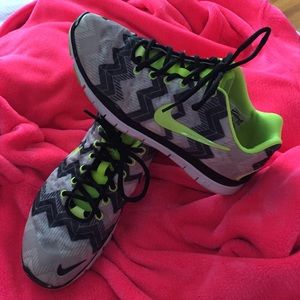Chevron Nike free 5.0