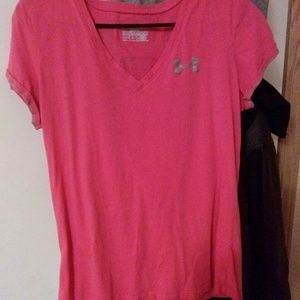 Under armour size lg shirts