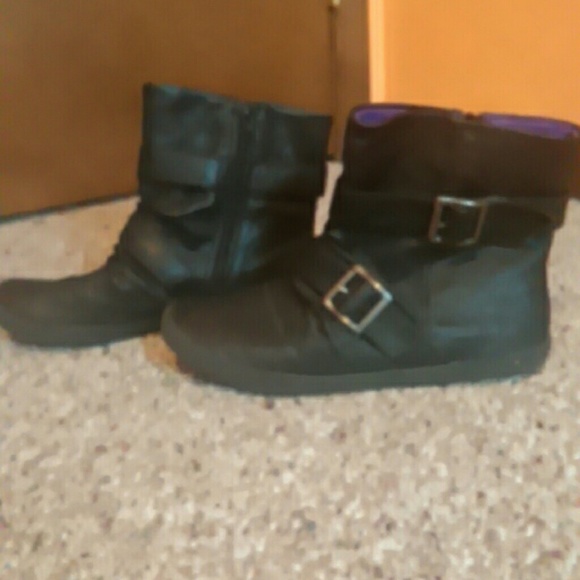 Black booties