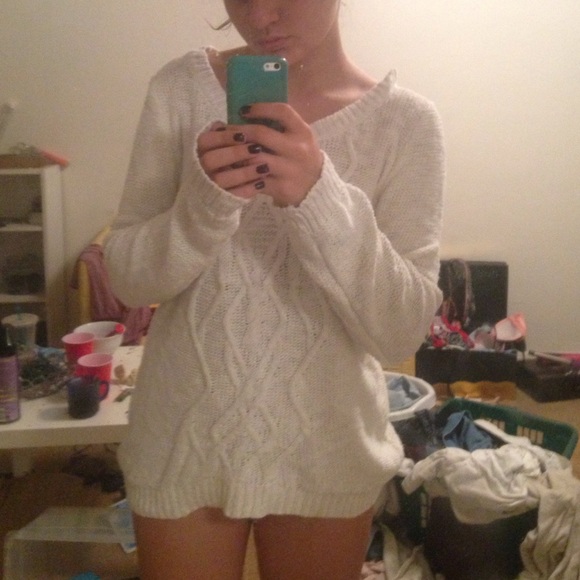 off white knit sweater - Picture 2 of 2