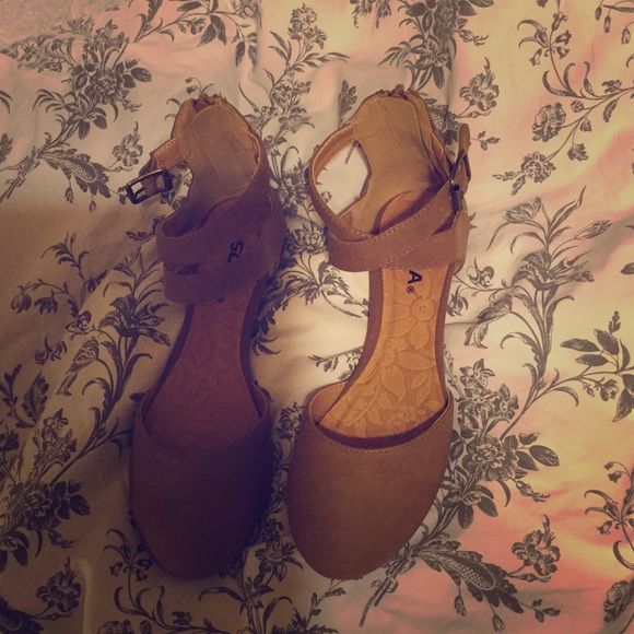 Shoes