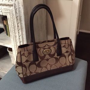 Shoulder Coach purse!