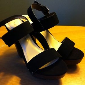 Black Heeled Sandals