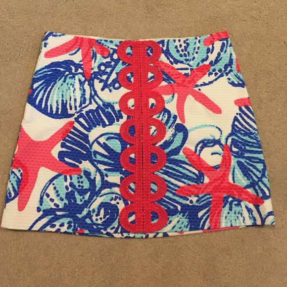 Reserved Lilly Pulitzer Tate skirt