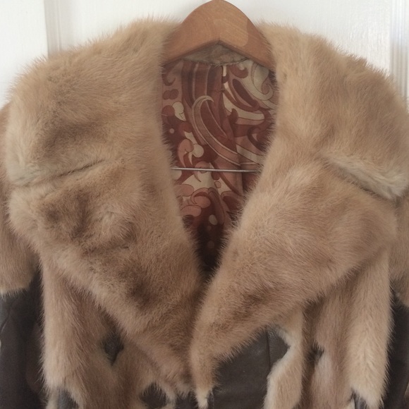 Fur coat - Picture 4 of 4