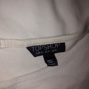 WHITE TOPSHOP CROP TOP
