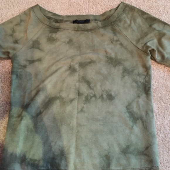 Express hunter green short sleeve sweatshirt - Picture 2 of 2