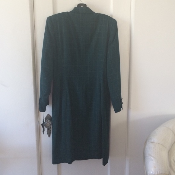 Jacket - Picture 3 of 4