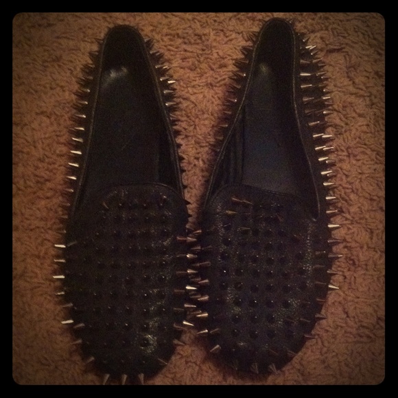 Unif Hellraisers!! The real deal!