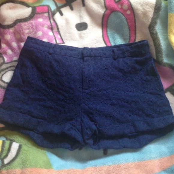 Lace shorts