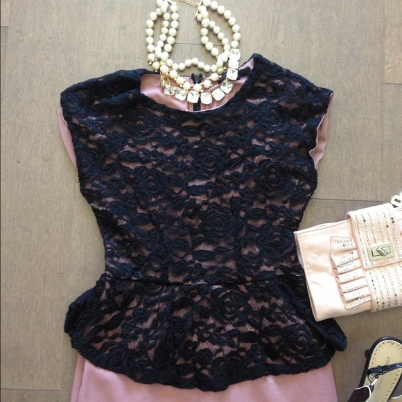 Adorable dusty rose pink Dress - Picture 2 of 4