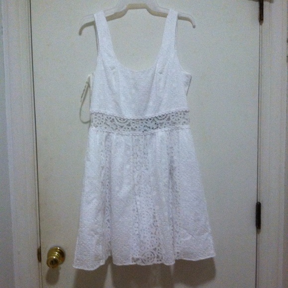 NWT white Lilly Pulitzer dress