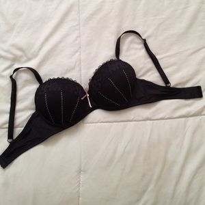 Black Push-up Bra