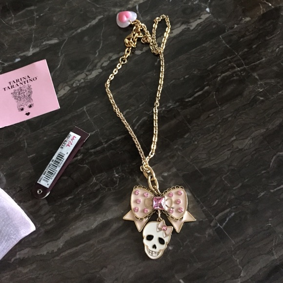 Skull tarina Tarantino necklace