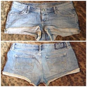Abercrombie and Fitch Raw Cut shorts