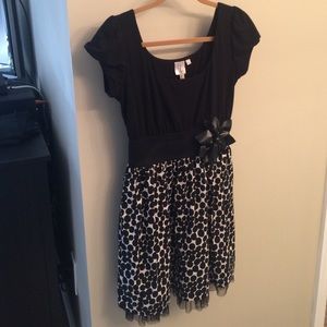 Black/white party dress