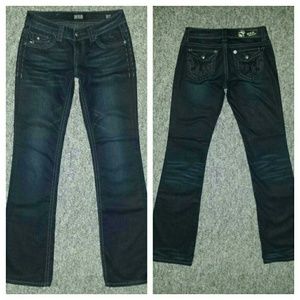 🚫SOLD🚫MEK DENIM Vegas by Buckle Beaded