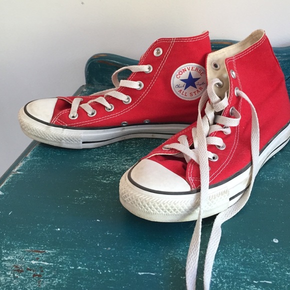 Red converse