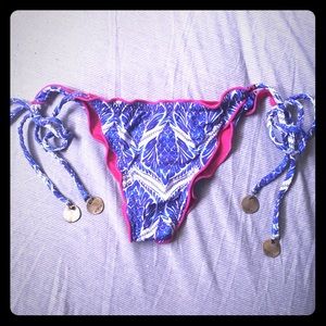 Cheeky Brazilian bikini blue print dangle sides