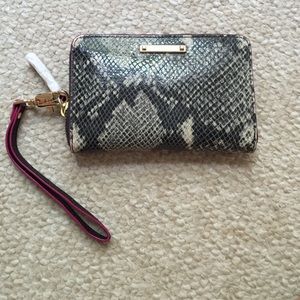 Faux snakeskin wristlet