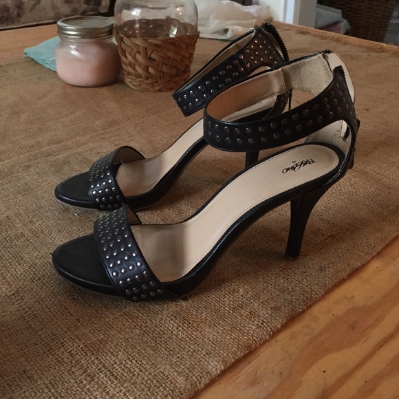 Mossimo black studded heels