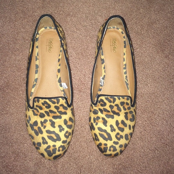 Cheetah black and brown flats