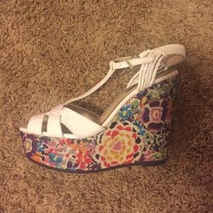 Steve Madden wedges