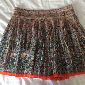 Floral pleated skirt