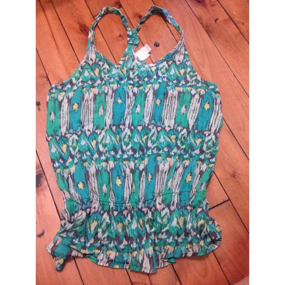 SOLD Cute summer top