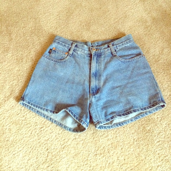 Vintage high waisted denim shorts