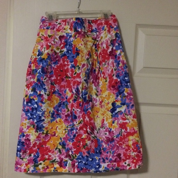 🎊HP🎊 Bright Spring A-Line Skirt