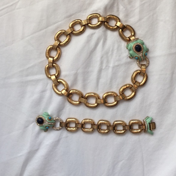 J crew gold frog matching necklace and bracelet